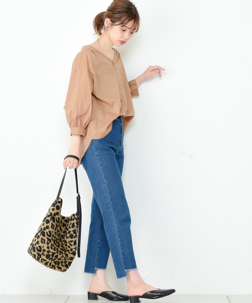 natural couture（ナチュラルクチュール）の「バックフリルシャツブラウス（シャツ/ブラウス・レディース・オフホワイト/その他1/その他2/キャメル・FREE）」の10枚目の写真