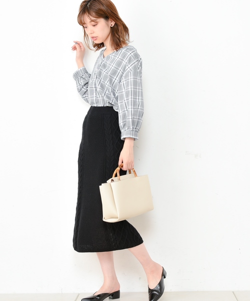 natural couture（ナチュラルクチュール）の「バックフリルシャツブラウス（シャツ/ブラウス・レディース・オフホワイト/その他1/その他2/キャメル・FREE）」の13枚目の写真