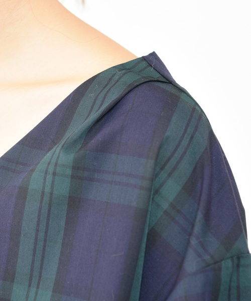 natural couture（ナチュラルクチュール）の「バックフリルシャツブラウス（シャツ/ブラウス・レディース・オフホワイト/その他1/その他2/キャメル・FREE）」の22枚目の写真