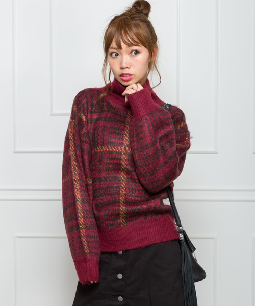 SpRay（スプレイ）の「【WEB限定】チェックジャガードハイネック（ニット/セーター・レディース・ブラック/ブラウン/アイボリー/ボルドー・FREE）」の4枚目の写真