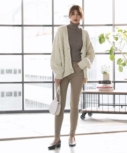 KOBE LETTUCE(コウベレタス)の「あったか裏起毛ストレッチカラースキニーパンツ(その他パンツ・レディース・アイボリー/ベージュ/チャコールグレー/ブラック/カーキ・L/M/S)」の11枚目の写真
