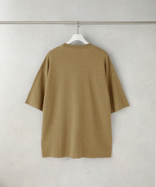 STUDIOUS（ステュディオス）の「【STUDIOUS】ウォッシャブルミラノリブサマーニットTシャツ【ZOZO限定アイテム】（ニット/セーター・メンズ・ホワイト/ブラック/ベージュ/グレー/ブルー/オレンジ/サックスブルー/ホワイト×ブラック/ネイビー/レンガ・1/2/3）」の19枚目の写真