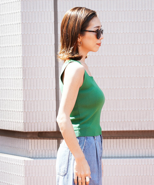 FREE'S MART(フリーズマート)の「◆ウォッシャブル総針スクエアネックノースリーブニット(ニット/セーター・レディース・ブラック/ベージュ/パープル/ブラウン/グリーン・FREE)」の11枚目の写真