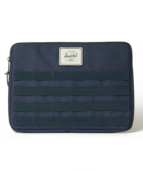 BEAMS（ビームス）の「Herschel×BEAMS / 別注 “GOLDMANS”（クラッチバッグ・メンズ・ブラック/アーミー/ネイビー・ONE SIZE）」の19枚目の写真