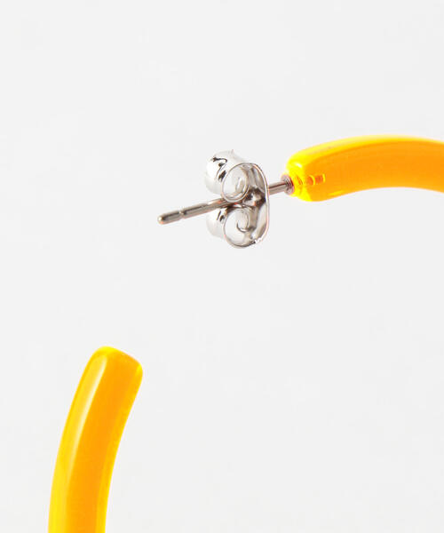 BEAUTY&YOUTH UNITED ARROWS（ビューティーアンドユースユナイテッドアローズ）の「BY ネオンフープピアス о（ピアス（両耳用）・レディース・ホワイト/パープル/オレンジ/イエロー・FREE）」の7枚目の写真