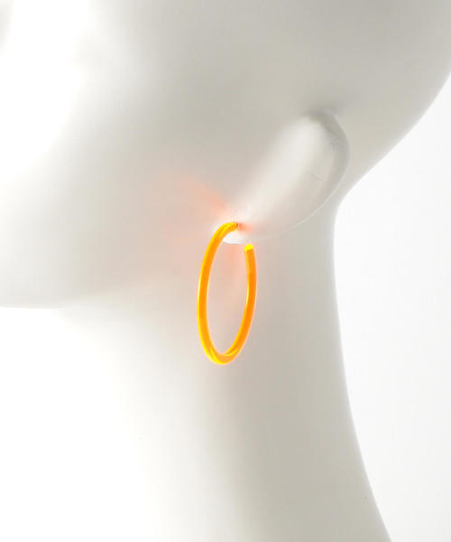 BEAUTY&YOUTH UNITED ARROWS（ビューティーアンドユースユナイテッドアローズ）の「BY ネオンフープピアス о（ピアス（両耳用）・レディース・ホワイト/パープル/オレンジ/イエロー・FREE）」の8枚目の写真