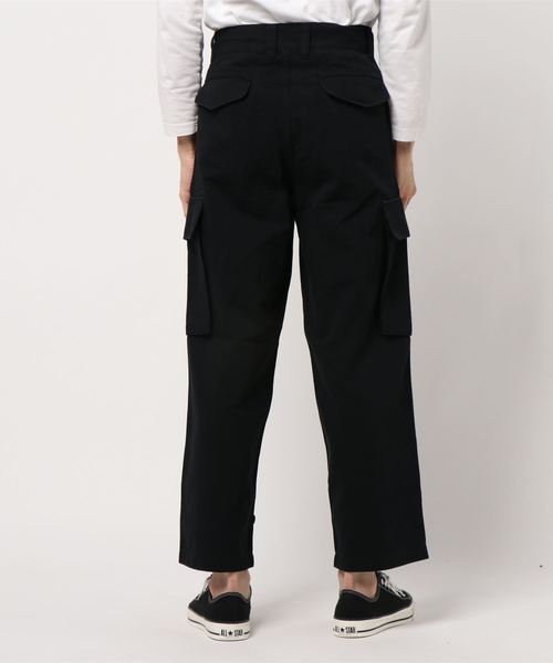 JUNRED（ジュンレッド）の「フレンチアーミーカーゴパンツ（その他パンツ・メンズ・ブラック/カーキ・S/M/L）」の4枚目の写真