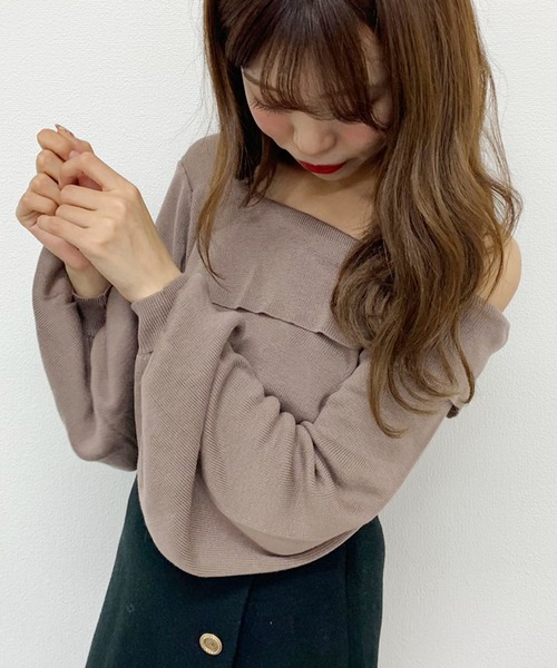 apres jour（アプレジュール）の「ワンショルニット【ZOZOTOWN限定アイテム】（ニット/セーター・レディース・ライトグリーン/アイボリー/モカ/ライトベージュ・フリー）」の3枚目の写真