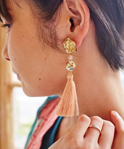 カヤ（カヤ）の「【カヤ】桔梗和玉タッセルイヤリング（イヤリング・レディース・ピンク/イエロー/グリーン/ワインレッド/ネイビー/オレンジ・FREE）」の8枚目の写真