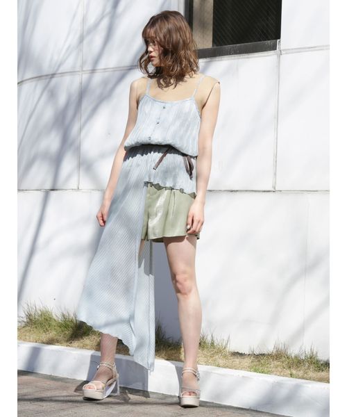 dazzlin(ダズリン)の「プリーツドロストレイヤードトップス(シャツ/ブラウス・レディース・ブラック/ブルー/アイボリー・FREE)」の12枚目の写真