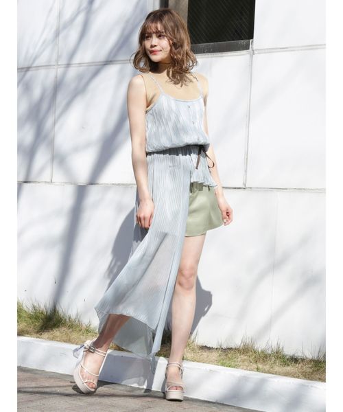 dazzlin(ダズリン)の「プリーツドロストレイヤードトップス(シャツ/ブラウス・レディース・ブラック/ブルー/アイボリー・FREE)」の13枚目の写真