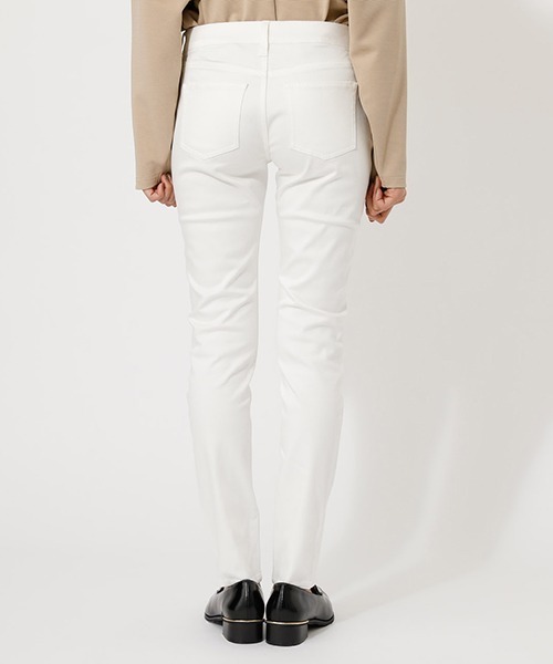 AZUL by moussy（アズールバイマウジー）の「STRETCH COLOR SKINNY/ストレッチカラースキニー（その他パンツ・レディース・オフホワイト/ブラック・MEDIUM/LARGE/SMALL/X-SMALL）」の7枚目の写真