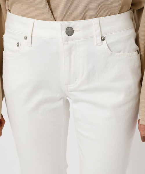 AZUL by moussy（アズールバイマウジー）の「STRETCH COLOR SKINNY/ストレッチカラースキニー（その他パンツ・レディース・オフホワイト/ブラック・MEDIUM/LARGE/SMALL/X-SMALL）」の8枚目の写真