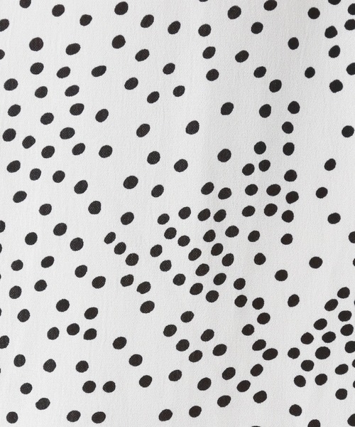 CHARM BERRY TIC（チャームベリーチック）の「ランダムドットフレアスカート（スカート・レディース・オフホワイト/ブルー/ミント/ブラック・M/L）」の10枚目の写真