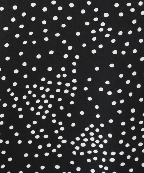 CHARM BERRY TIC（チャームベリーチック）の「ランダムドットフレアスカート（スカート・レディース・オフホワイト/ブルー/ミント/ブラック・M/L）」の12枚目の写真