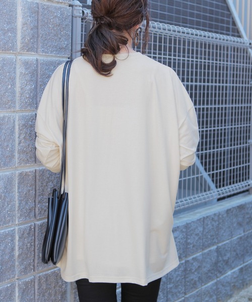reca(レカ)の「アンバランス丈ビッグシルエットTシャツ(Tシャツ/カットソー・レディース・ブラック/アイボリー/モカ/ブルー系その他・FREE)」の20枚目の写真