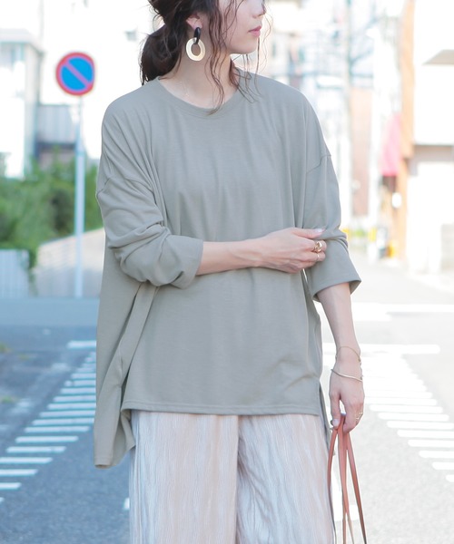 reca(レカ)の「アンバランス丈ビッグシルエットTシャツ(Tシャツ/カットソー・レディース・ブラック/アイボリー/モカ/ブルー系その他・FREE)」の17枚目の写真