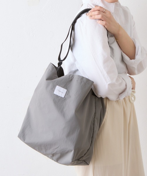 BIRTHDAY BAR（バースデイバー）の「保冷ワンショルダー エコバッグ（エコバッグ/サブバッグ・レディース・ブラック/ベージュ/グレー/ブルー/Black/ライトグレー/ダークグレー・フリー）」の5枚目の写真