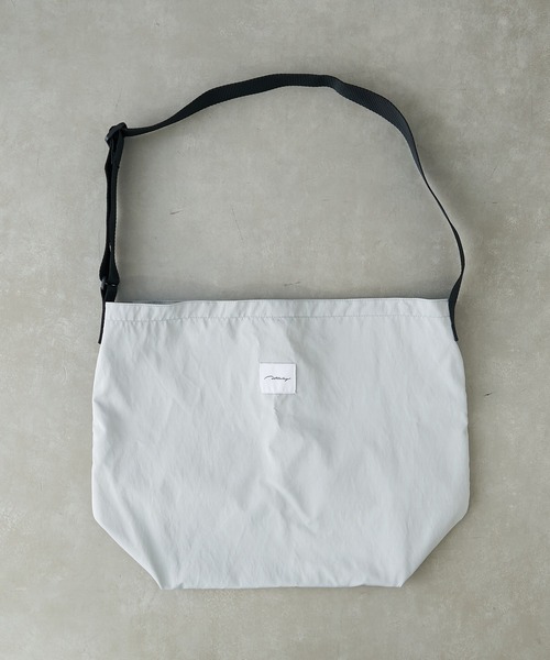 BIRTHDAY BAR（バースデイバー）の「保冷ワンショルダー エコバッグ（エコバッグ/サブバッグ・レディース・ブラック/ベージュ/グレー/ブルー/Black/ライトグレー/ダークグレー・フリー）」の20枚目の写真