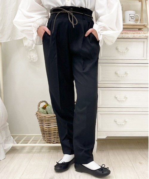 apres jour（アプレジュール）の「MILKテーパードパンツ【ZOZOTOWN限定アイテム】（その他パンツ・レディース・アイボリー/ミント/ブルー系その他/ブラック/その他/ラベンダー/オレンジ系その他/ダークブラウン/モカ・SMALL/X-LARGE/MEDIUM）」の3枚目の写真