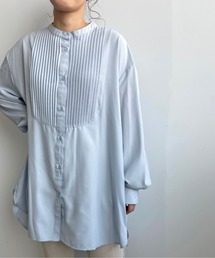 フロントタック入りスタンドカラークラシカルシャツ