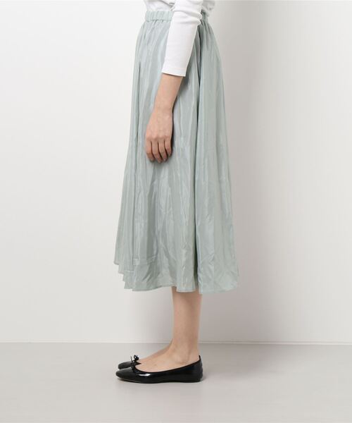 Te chichi TERRASSE（テチチテラス）の「シアーフレアスカート（スカート・レディース・モカ/グリーン/グレー・ﾌﾘ-）」の4枚目の写真