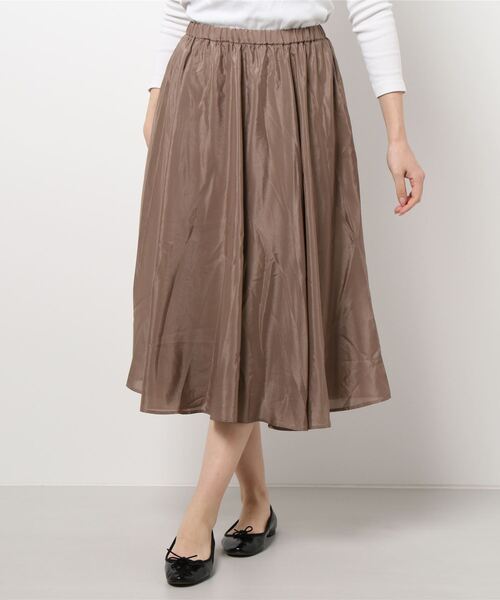 Te chichi TERRASSE（テチチテラス）の「シアーフレアスカート（スカート・レディース・モカ/グリーン/グレー・ﾌﾘ-）」の7枚目の写真