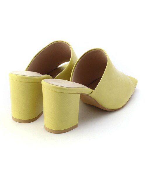 ESPERANZA（エスペランサ）の「【残りわずか】チャンキーミドルヒールミュールサンダル（サンダル・レディース・ブラック/ベージュ/イエロー/ネイビー系6・LL/S/M/L）」の5枚目の写真