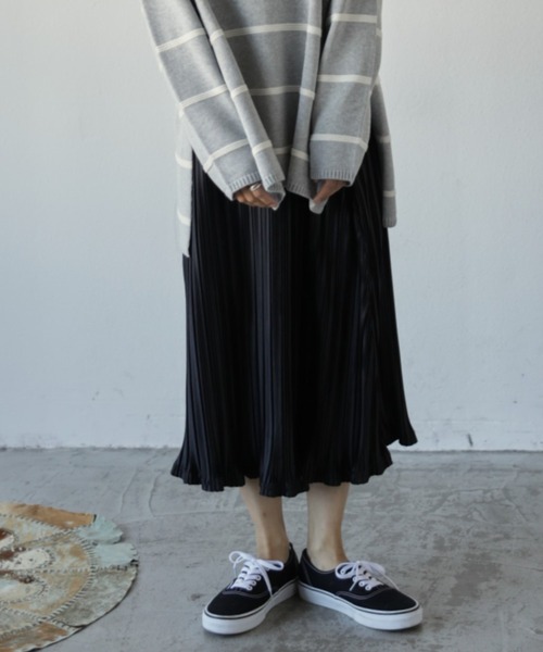 Auntie Rosa Holiday（アンティローザホリデー）の「ワッシャープリーツスカート（スカート・レディース・ブラック/ベージュ/グリーン・MEDIUM/LARGE）」の6枚目の写真