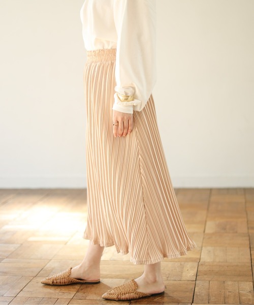 Auntie Rosa Holiday（アンティローザホリデー）の「ワッシャープリーツスカート（スカート・レディース・ブラック/ベージュ/グリーン・MEDIUM/LARGE）」の14枚目の写真