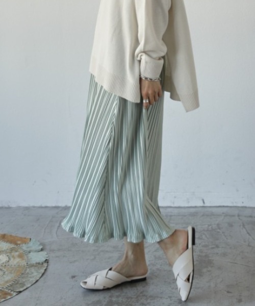 Auntie Rosa Holiday（アンティローザホリデー）の「ワッシャープリーツスカート（スカート・レディース・ブラック/ベージュ/グリーン・MEDIUM/LARGE）」の18枚目の写真