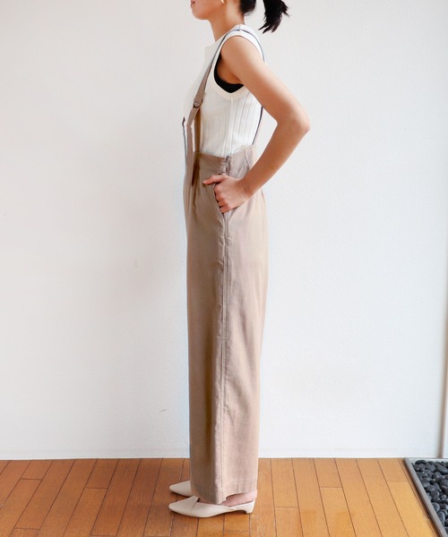 andme(アンドミー)の「レーヨンリネンサスペンダー付きサロペット(サロペット/オーバーオール・レディース・グレー系その他/ベージュ/ネイビー/ブラック/ライトカーキ/カーキ/ブラウン/テラコッタ/ベージュ系その他2・M/L)」の11枚目の写真