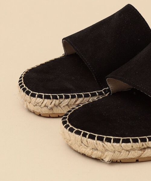 SHIPS(シップス)の「SHIPS: スエード サンダル(サンダル・メンズ・ブラック/ベージュ/キャメル・41/42/43)」の4枚目の写真