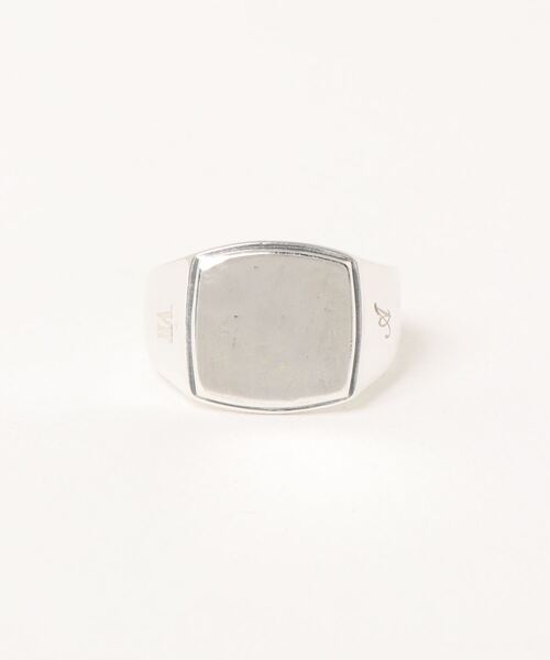Burner（バーナー）の「【blatto Select】925シルバー　ロゴ入り　印台リング　フリーサイズ（リング・メンズ・その他24/シルバー系1/シルバー系その他2/ゴールド系1/その他32/ゴールド/その他16/シルバー/シルバー系3/その他6/その他2/ゴールド系その他2/その他14/その他8/その他30/その他19/シルバー系その他/その他18/ゴールド系5/シルバー系5/その他10/その他26/シルバー系その他5/ゴールド系2/ゴールド系3/その他22/シルバー系その他4/ゴールド系6/ゴールド系その他/ゴールド系その他4/その他11/その他27/シルバー系2/その他15/ゴールド系7/その他28/シルバー系その他7/ゴールド系8/その他20/ゴールド系4/ゴールド系その他5/その他3/シルバー系その他3/その他25/ゴールド系その他6/その他12/その他5/シルバー系6/その他7/その他23/シルバー系その他6/シルバー系8/その他4/その他21/その他31/シルバー系7/その他13/ゴールド系その他7/その他17/ゴールド系その他3/その他9/その他1/その他29/シルバー系4・FREE）」の2枚目の写真
