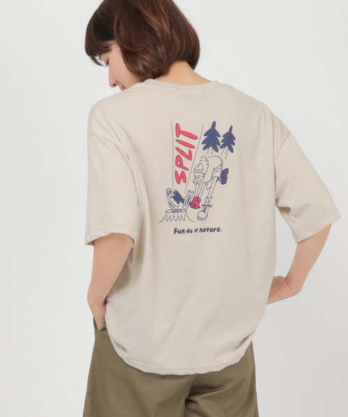 ikka(イッカ)の「タケウチアツシコラボアウトドアTシャツ LADIES(薪割り)(Tシャツ/カットソー・レディース・ベージュ/オフホワイト/ピンク・S/M/L/XL)」の2枚目の写真