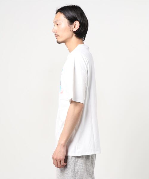 新しいカルバンクライン CK グラフィック Tシャツ 2点以上でさらに10%OFF】Tシャツ - グラフィックプリントクルー