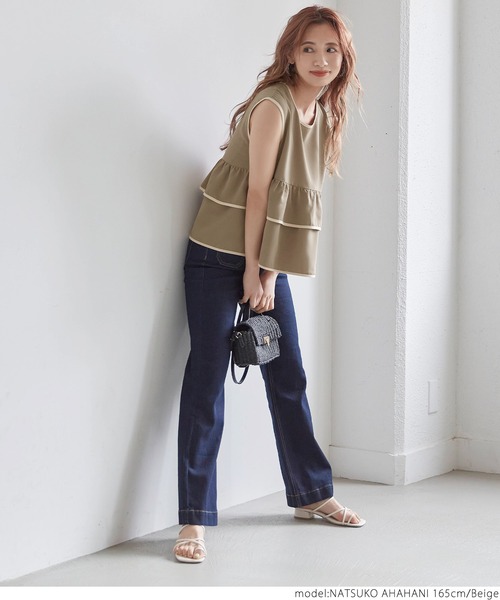 coca(coca)(コカ)の「パイピングフリルブラウス(シャツ/ブラウス・レディース・ベージュ/ブラック・ONE SIZE)」の9枚目の写真