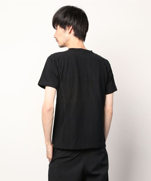 Champion（チャンピオン）の「【Champion/チャンピオン】メンズ リバースウィーブ(R) ショートスリーブTシャツ（Tシャツ/カットソー・メンズ・ブラック/バイオレット・LARGE/MEDIUM）」の3枚目の写真