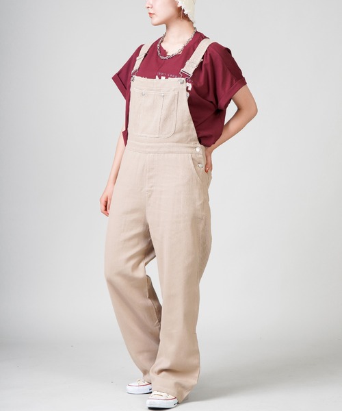 SPINNS（スピンズ）の「【ゆったりシルエット】ツイル配色ステッチオーバーオール（サロペット/オーバーオール・レディース・ホワイト/モカ/アイボリー/ブラック・ONESIZE）」の7枚目の写真