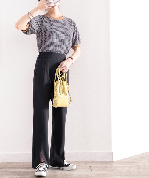 classicalelf（クラシカルエルフ）の「今っぽ美脚フレア。スリットが目を惹く、ポンチカットソーパンツ（その他パンツ・レディース・ブラック/モカ/ホワイト系その他・SMALL/MEDIUM/LARGE/X-LARGE）」の4枚目の写真