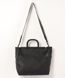 CHARLES & KEITH | ダブルハンドル ラージジオメトリックトート / Double Handle Large Geometric Tote(トートバッグ)