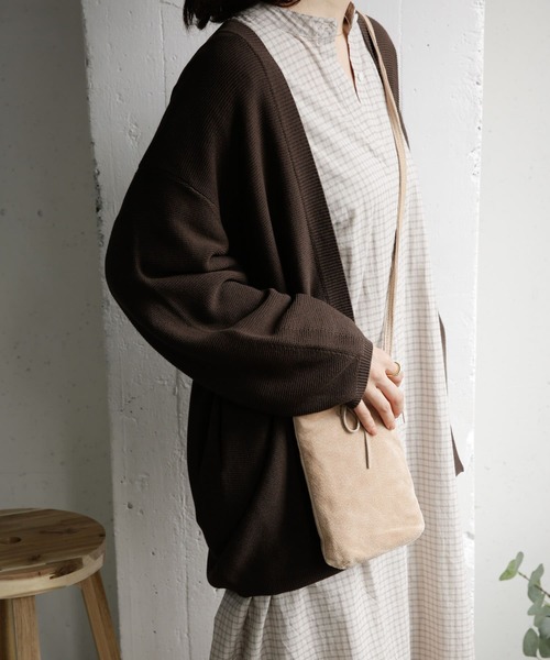 URBAN RESEARCH DOORS(アーバンリサーチドアーズ)の「コクーンスリーブニットカーディガン(カーディガン/ボレロ・レディース・ベージュ/グリーン系その他・ONE)」の13枚目の写真