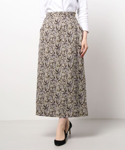 Lugnoncure（ルノンキュール）の「花柄タイトスカート（スカート・レディース・グリーン/ブルー/グレー・ﾌﾘ-）」の7枚目の写真