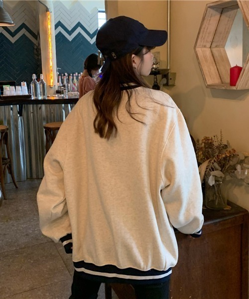 MANGROVE（マングローブ）の「ラインリブGolfロゴプリントルーズトレーナー（スウェット・レディース・ライトグレー・FREE）」の7枚目の写真