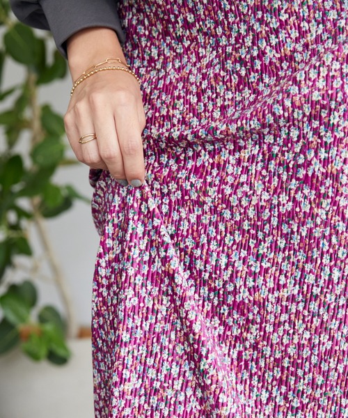 Cheek（チーク）の「花柄プリーツタイトスカート（スカート・レディース・グレー/ブラウン/ピンク・FREE）」の4枚目の写真