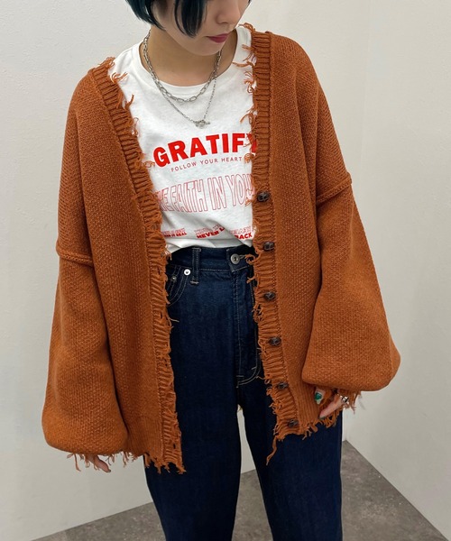 apres jour mignon（アプレジュールミニョン）の「ダメージニットカーディガン【ZOZOTOWN限定アイテム】（カーディガン/ボレロ・レディース・ブラック/ボルドー/アイボリー/オレンジ/ブルー/ダークグリーン/グリーン・X-LARGE/フリー）」の12枚目の写真