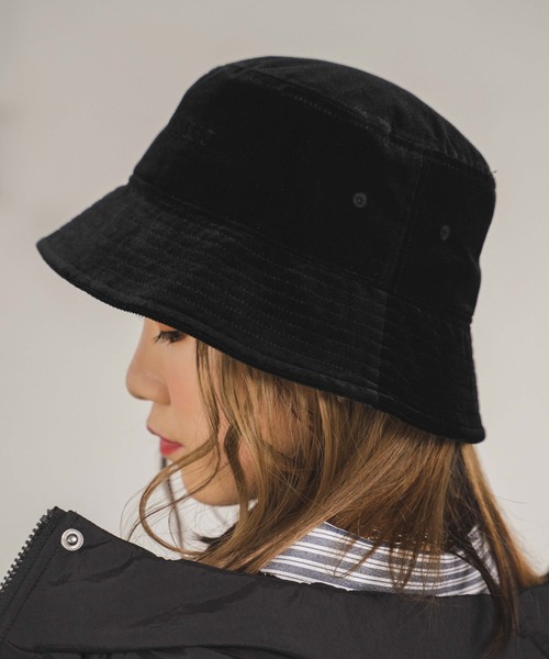 WEGO（ウィゴー）の「WEGO/ベロアバケットハット（ハット・レディース・ベージュ/ブラック/パープル系その他・FREE）」の2枚目の写真