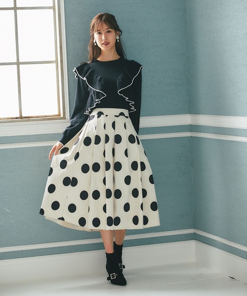 tocco closet（トッコ　クローゼット）の「配色ライン入りフリルニットプルオーバー（ニット/セーター・レディース・ブラック/グレー/アイボリー・M）」の9枚目の写真