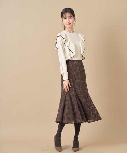 tocco closet（トッコ　クローゼット）の「配色ライン入りフリルニットプルオーバー（ニット/セーター・レディース・ブラック/グレー/アイボリー・M）」の19枚目の写真