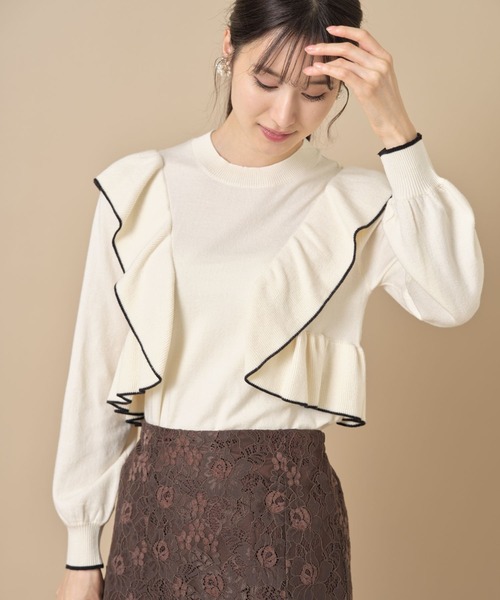 tocco closet（トッコ　クローゼット）の「配色ライン入りフリルニットプルオーバー（ニット/セーター・レディース・ブラック/グレー/アイボリー・M）」の22枚目の写真